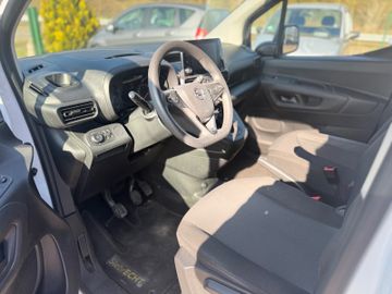 Opel Combo - 12