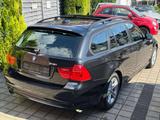 BMW 318 318i Touring Panoramaglasdach - BMW 318 in Wuppertal