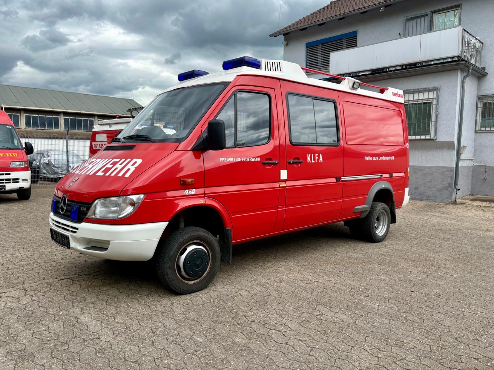 Mercedes-Benz Sprinter 314/414 4x4 Feuerwehr KLF-A Offroad