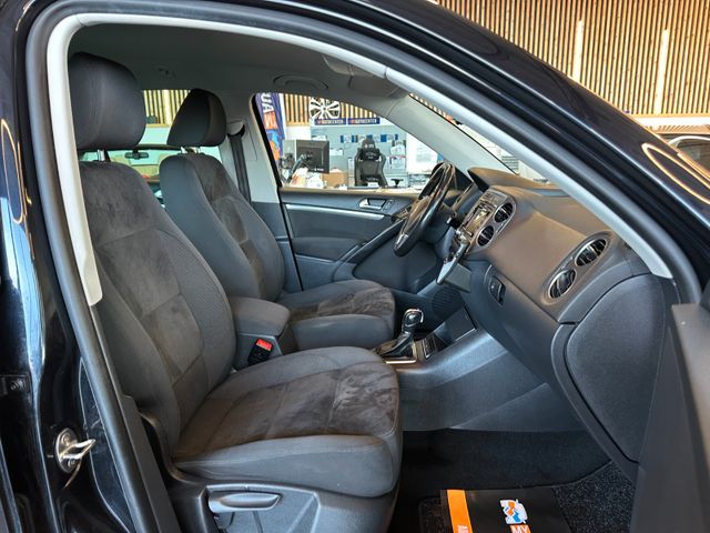 Volkswagen Tiguan Sport & Style 4Motion *BiXenon*Navi*AHK*
