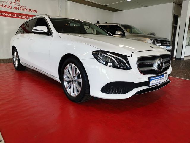 Mercedes-Benz E 200d T-Modell *1.Hd.+SHgpfl.+LED+Navi+Kamera