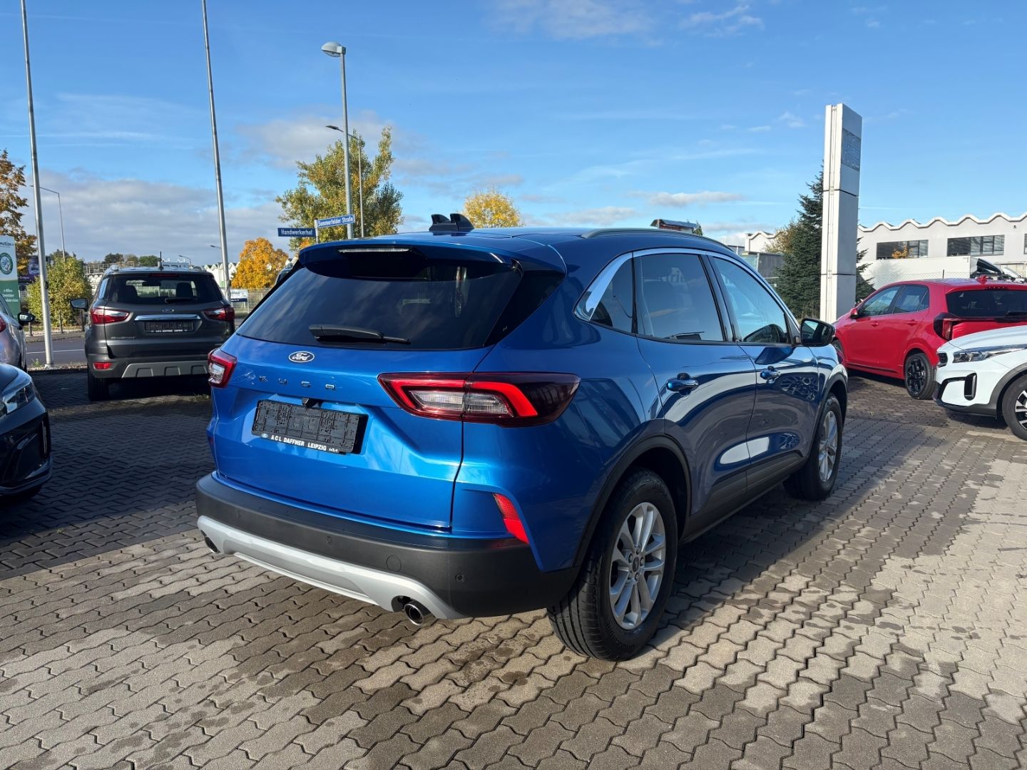 Fahrzeugabbildung Ford Kuga Titanium 1.5 VerkehrszeichenER Tempomat LED