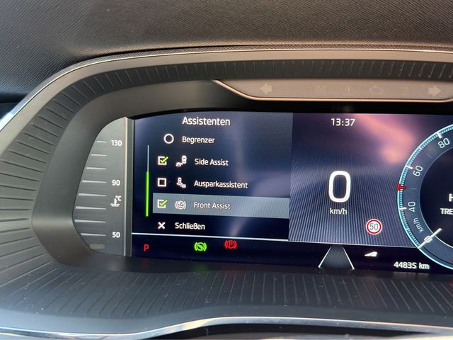 Octavia Combi PDC SHZ LEDER NAVI ACC HUD LED