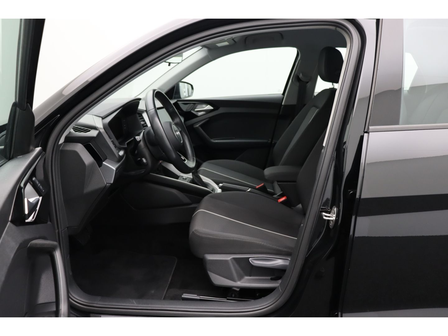 Fahrzeugabbildung Audi A1 Sportback 30 TFSI advanced Digitales Cockpit