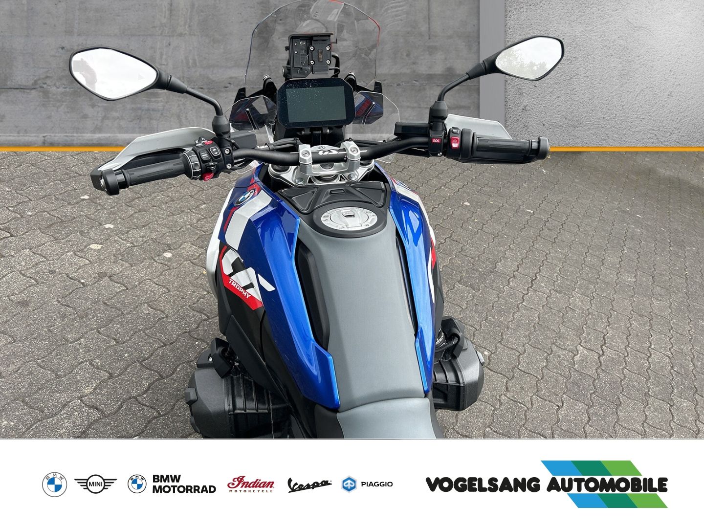 Fahrzeugabbildung BMW R 1300 GS Innovations-Paket, Komfort-Paket, Tour
