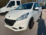 Peugeot 208 Like    Nr.   29 - Peugeot 208 bis 5.000 Euro