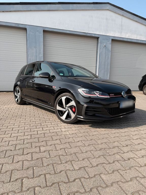 Image of Volkswagen Golf