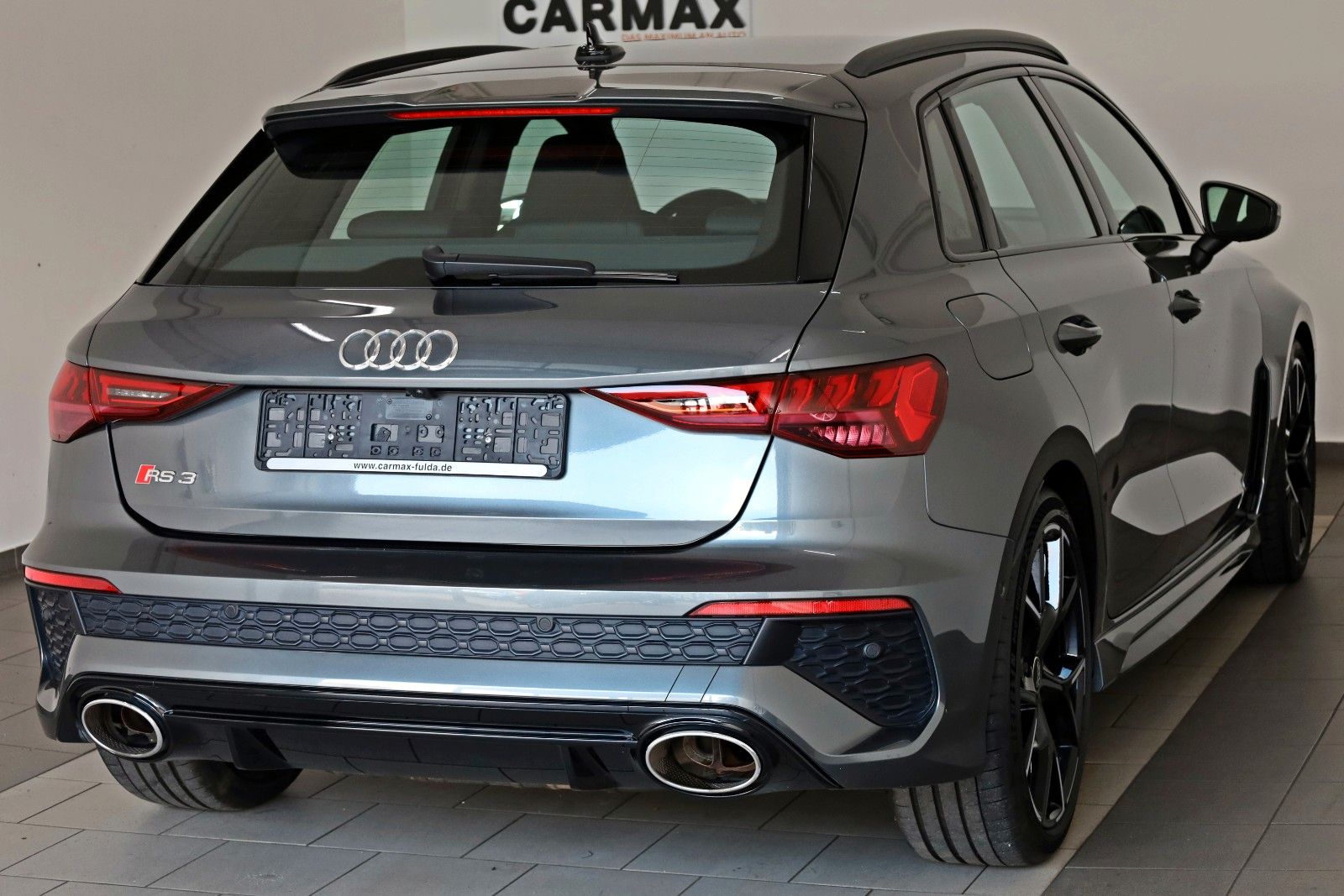 Fahrzeugabbildung Audi RS3 SB quattro Optik/Assistenz Pak,ACC,B&O,LED