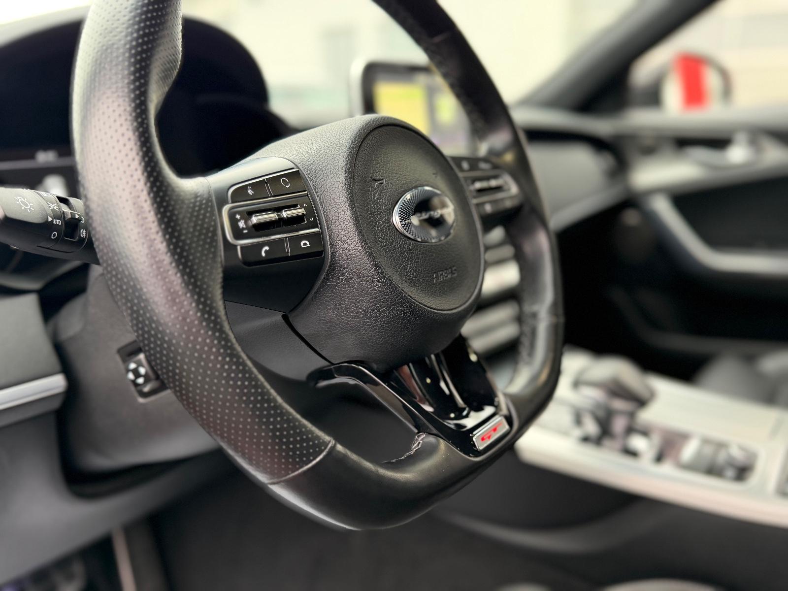 Kia Stinger GT 3.3 V6 Bi-Turbo 370ch AWD BVA8 | Full options | Toit ouvrant | Harman Kardon | HUD | Sièges ventilés | Caméra 360°