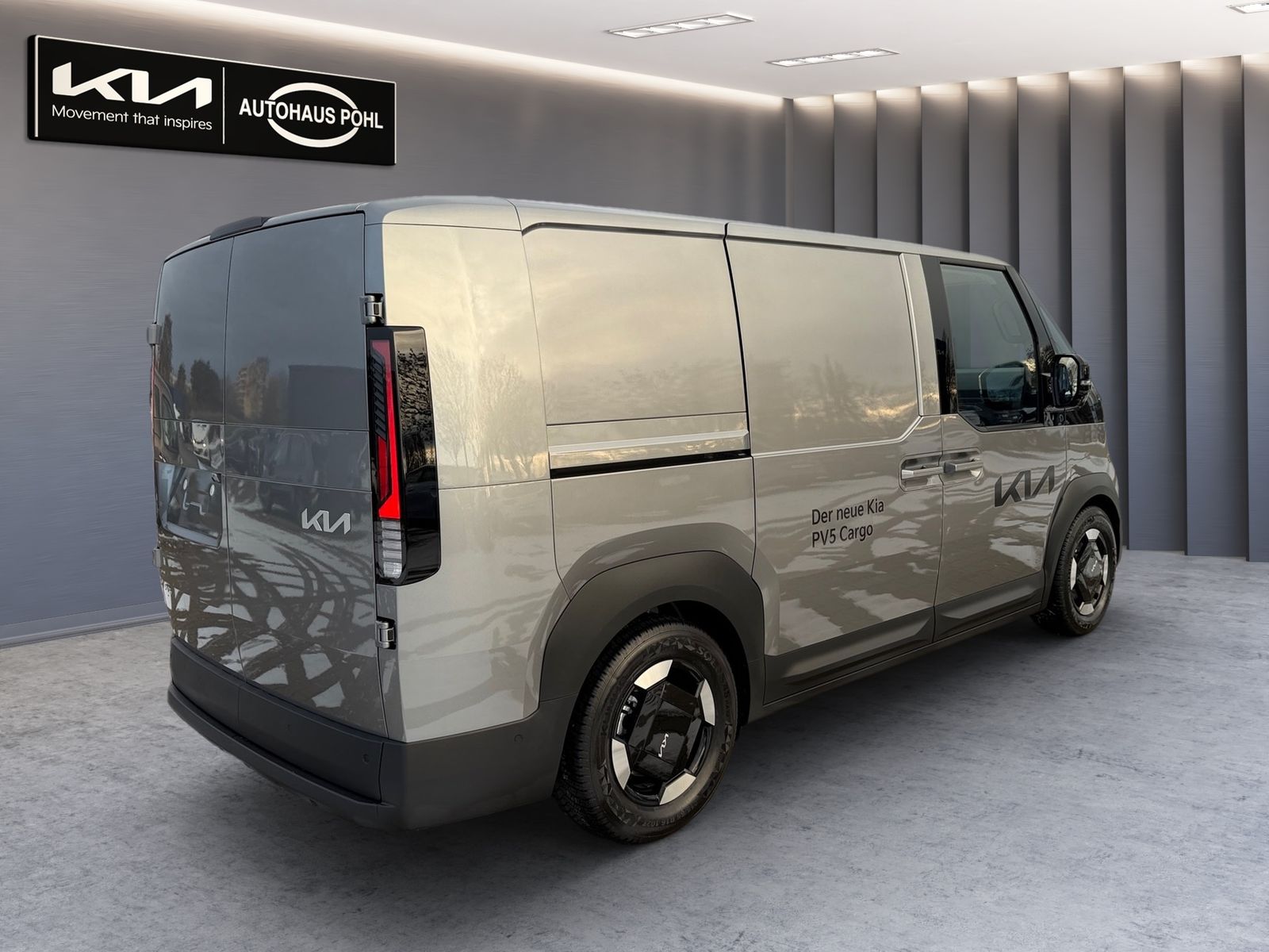 Fahrzeugabbildung Kia PV5 CARGO L2H1 4T ELITE 71.2 WP CT LM AW