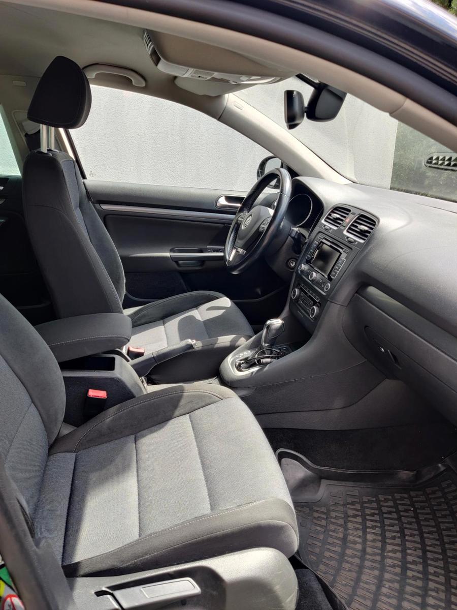 Volkswagen Golf 2011 — photo 9