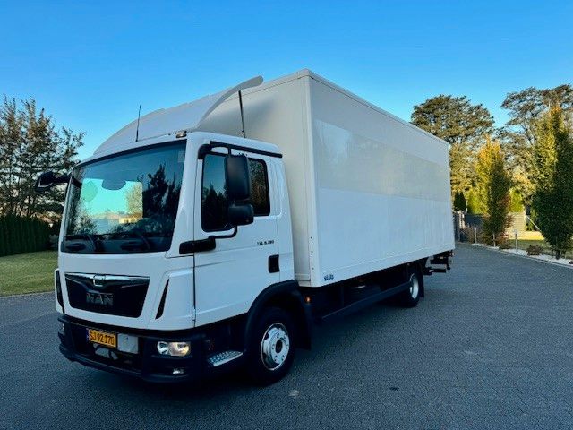 MAN Tgl 8.180 4x2 Koffer 6M nur 153Tkm Guter Zustand