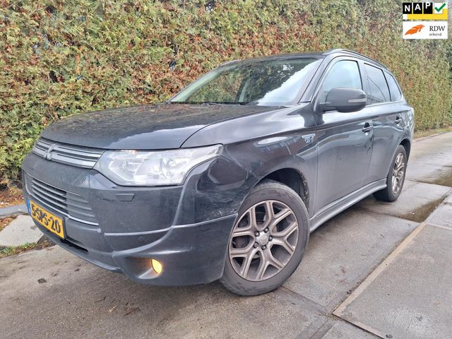 Mitsubishi Outlander 2.0 PHEV Instyle