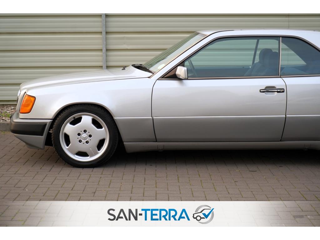 Mercedes-Benz CE 230