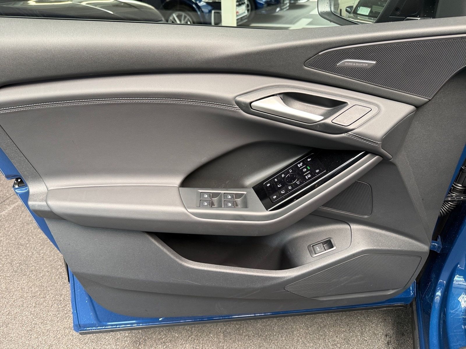 Audi SQ6 e-tron - Bild 12