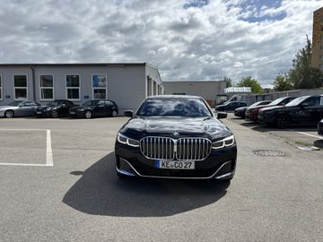 BMW 730d A Limousine Touch Command Gestiksteuerung