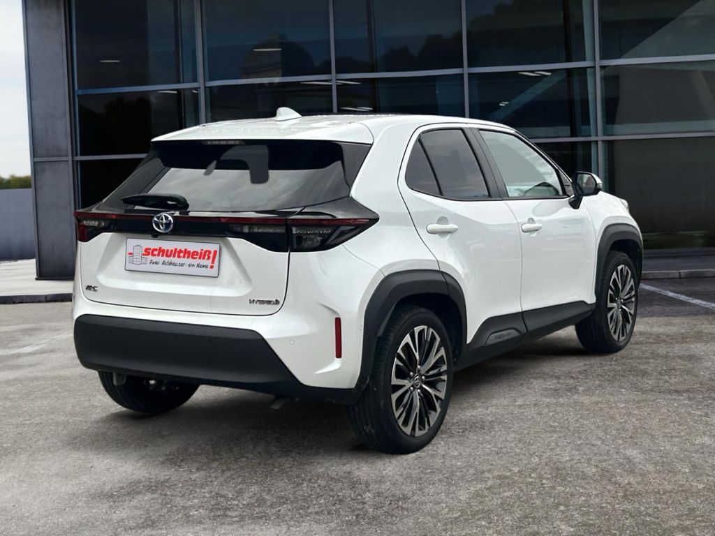 Fahrzeugabbildung Toyota Yaris Cross Hybrid 1.5 VVT-i Elegant