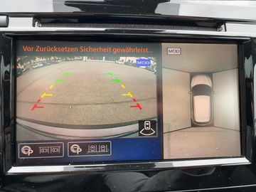 Nissan Qashqai N-Connecta 1.3 DIG-T 140 PS 360° Kamera
