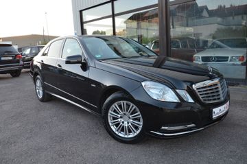 Mercedes E 200 - 3