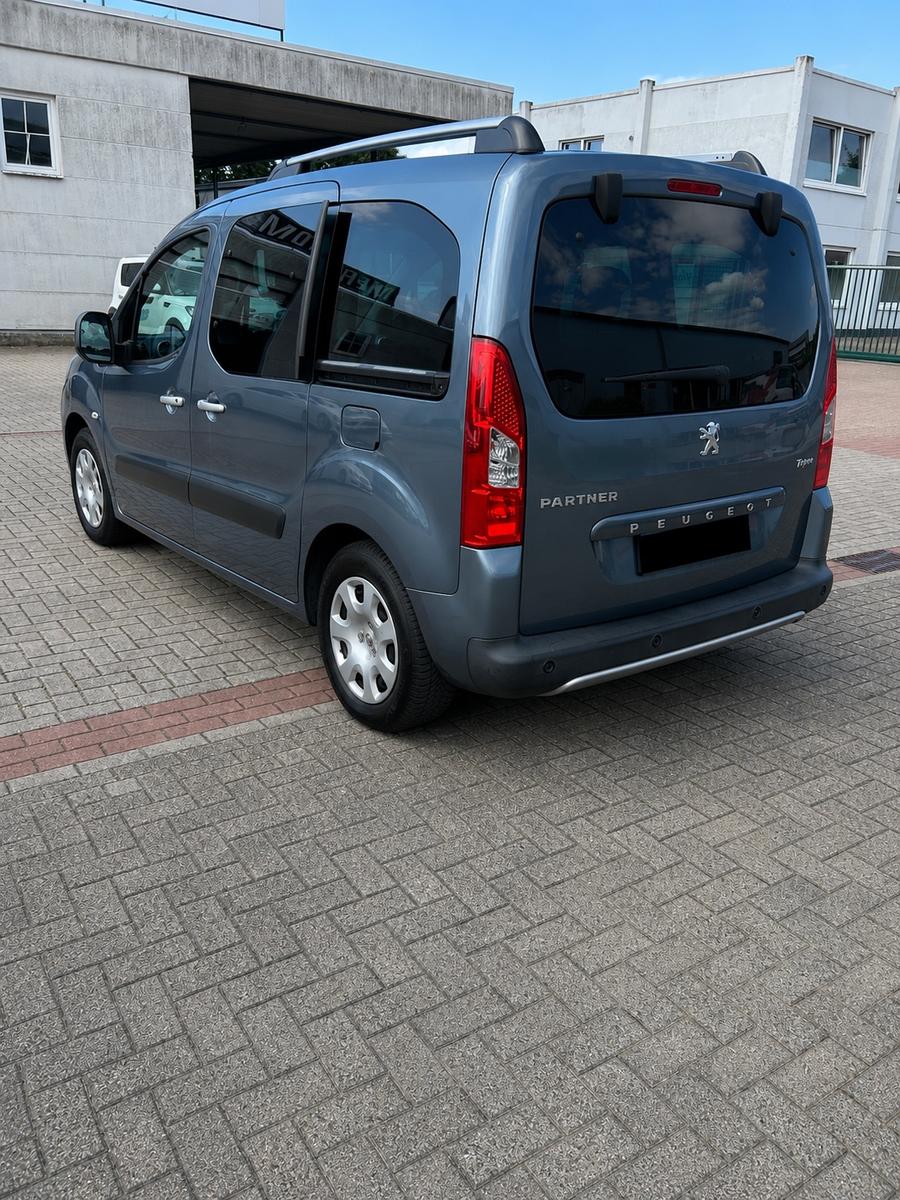Peugeot Tepee 120 VTi | LPG NEU | Pano | Klima