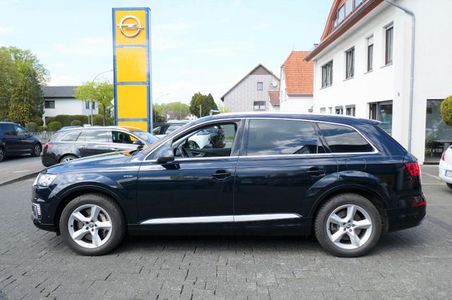 Fotografie des Audi Q7