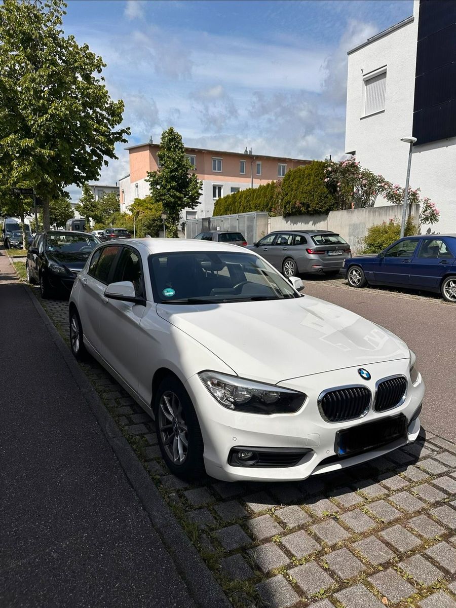 BMW BMW 118i weiß