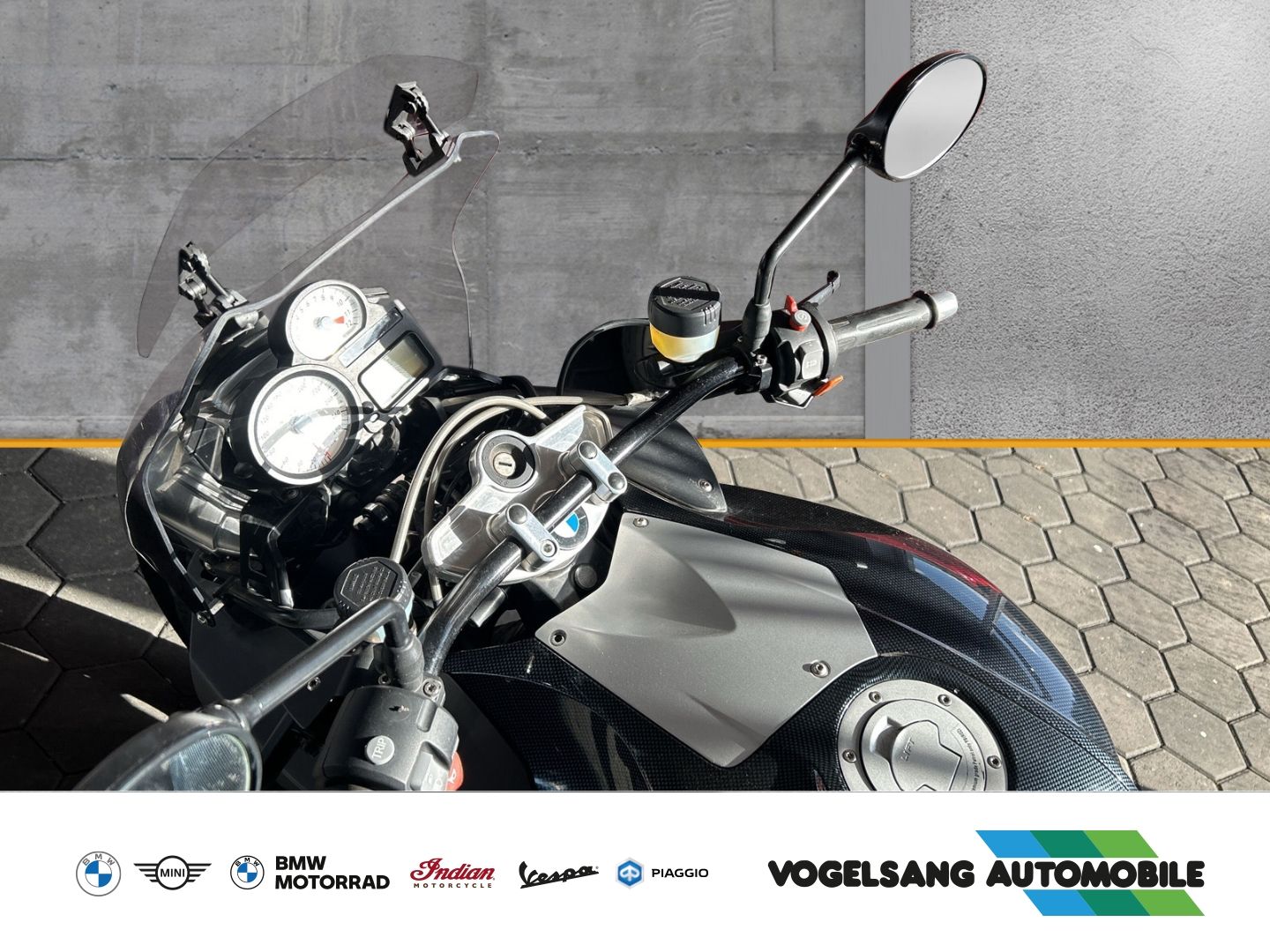 Fahrzeugabbildung BMW K 1200 R Sportrad, Heizgriffe, Blinker weiss, In