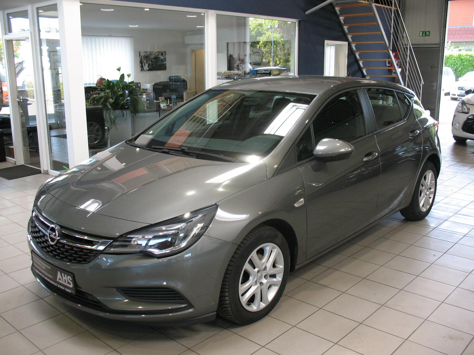 Opel Astra 1.6 CDTi Edition *NAVI*KLIMA*BLUETOOTH*