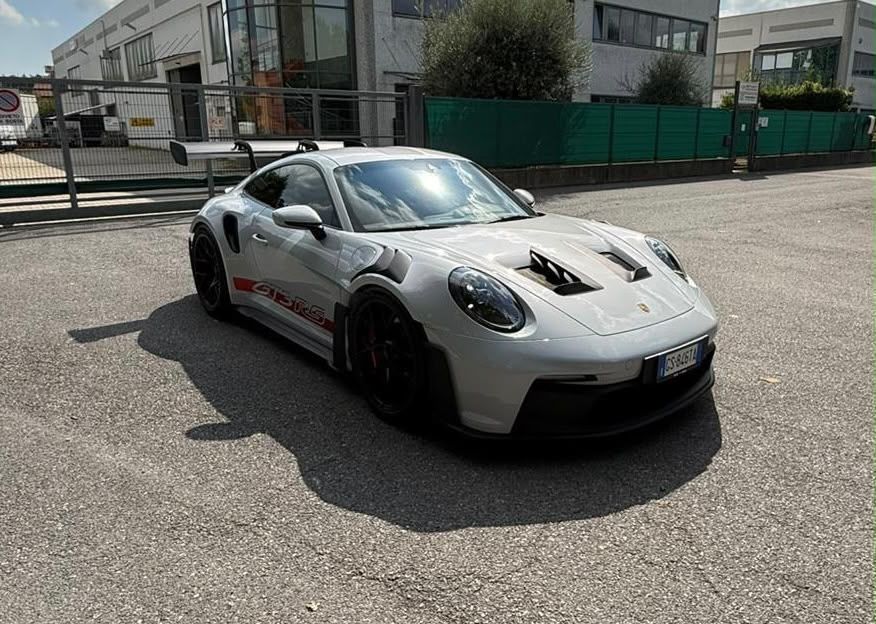 Porsche 992 GT3 RS imagem 3