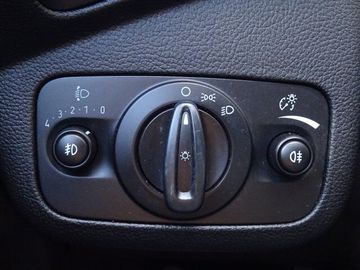 Ford Kuga - 11