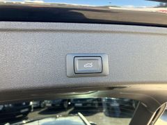 AUDI A4 Avant 40 TFSI sport SEITENSCHADEN Xen Nav APS AUDI A4 Avant 40 TFSI sport SEITENSCHADEN Xen Nav APS