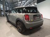 MINI Cooper SE Essential Trim LED|Navi|PDC|Sitzhzg - MINI MINI mit Elektro-Antrieb