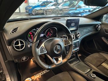 Mercedes-Benz GLA 220 d *4Matic *AHK*AMG*Pano*G Tronic*