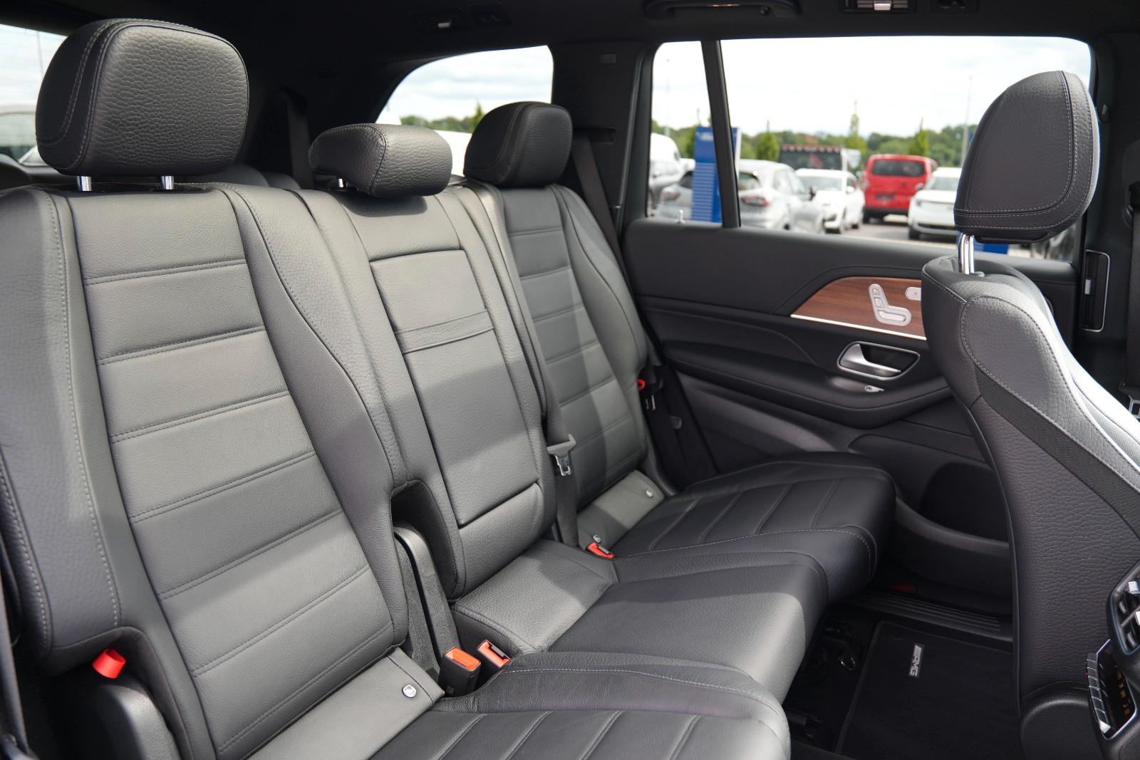 Mercedes-Benz GLS 450 4-Matic AHK PANO 23-Zoll AMG-Line