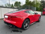 Jaguar F-Type 5.0 L V8 R Kompressor Automatik R - Jaguar F-Type mit Benzin-Antrieb: Coupé