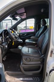 Fahrzeugabbildung Mercedes-Benz V 300 4MATIC|360°|AHK|SHZ|PANO|SPUR|TOTW.