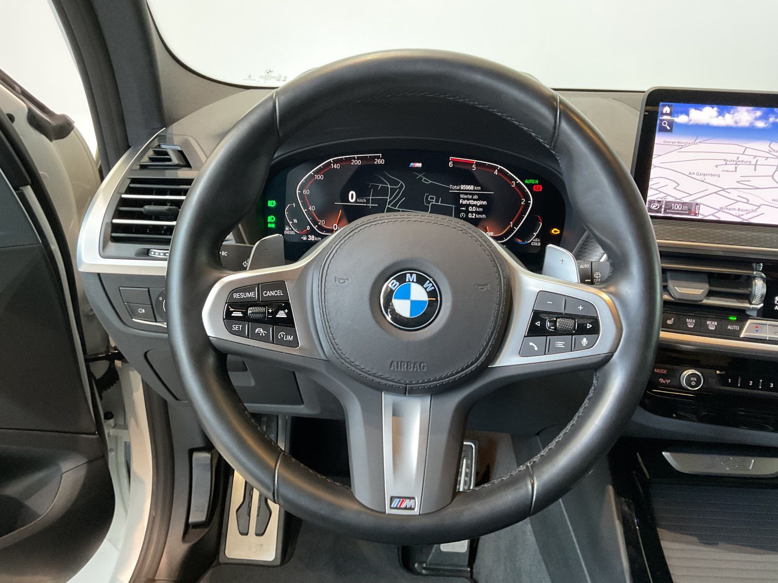 Fahrzeugeinzelansicht 8 Fahrzeugabbildung BMW X3 xDrive20d |AHK |M Sportpaket |elektr. Heckkla