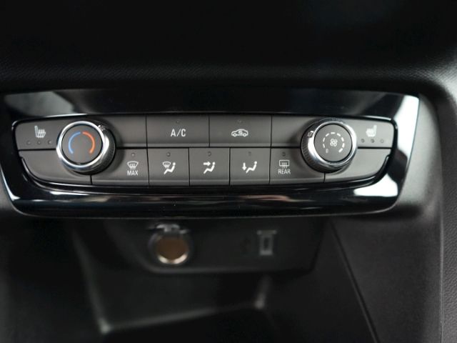 Corsa F FACELIFT GS+LED LICHT+RÜCKFAHRKAMERA+SIT