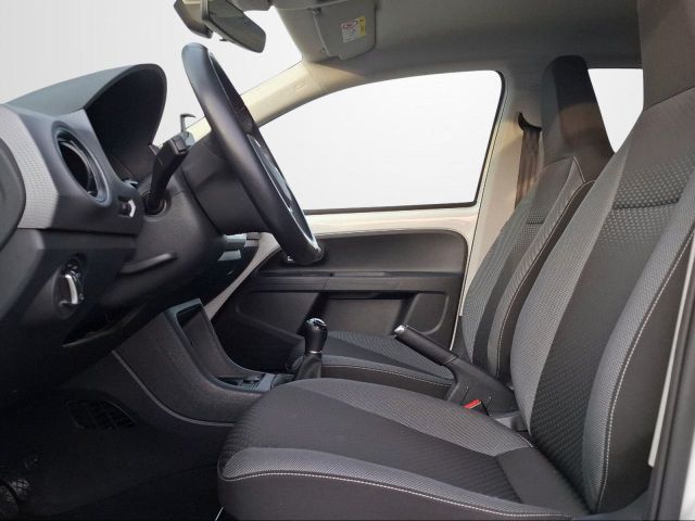 UP! 1.0 ACTIVE CAM+TEMPOMAT+KLIMA