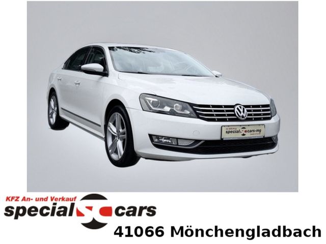 Volkswagen Passat 2,0 TDI Highline / Leder / SHD / Keyless