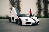 Lamborghini Bianco Isis - Full Lamborghini history - weiße Lamborghini Aventador