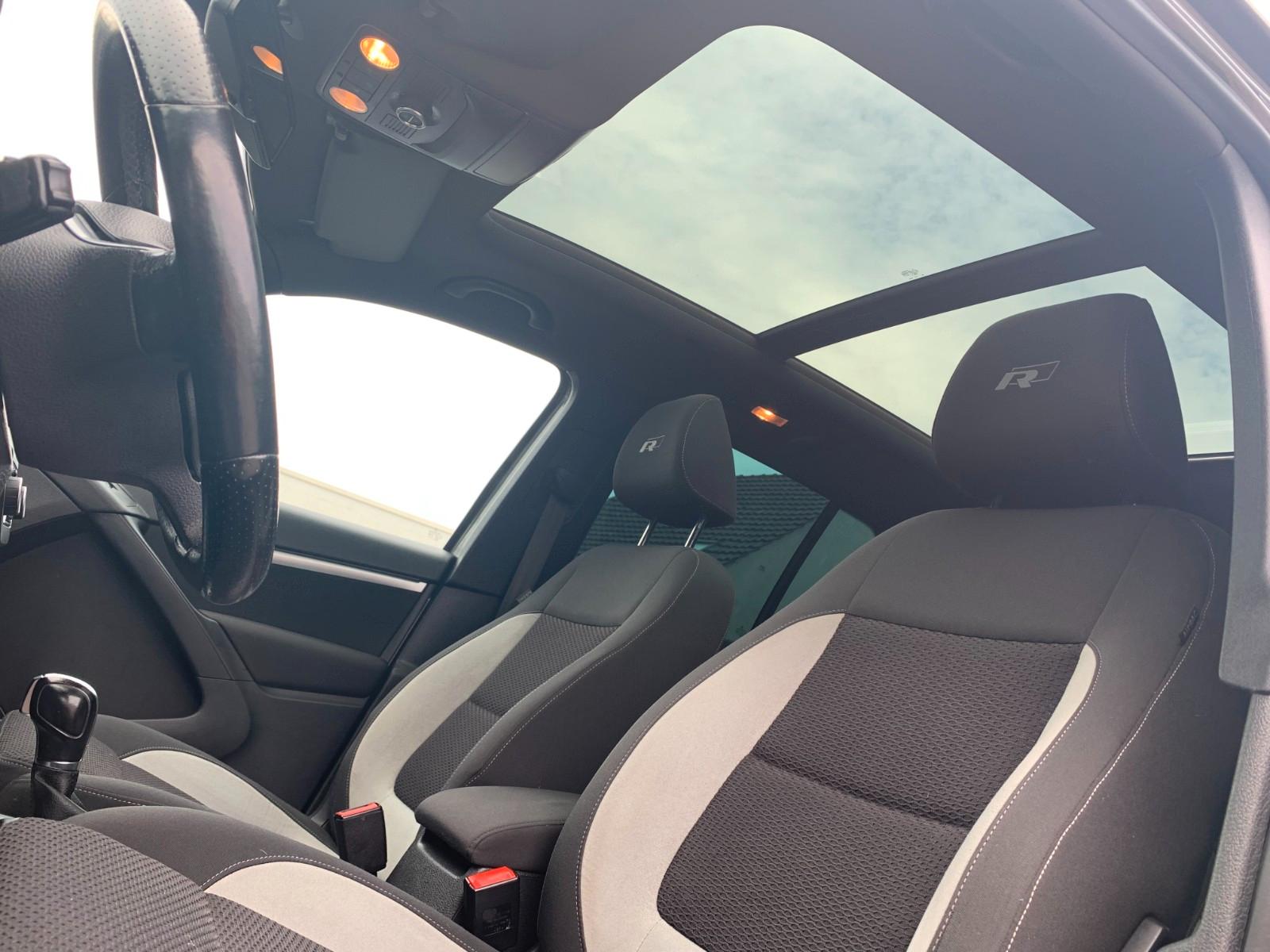 VOLKSWAGEN TIGUAN 2.0 TDI 140ch DSG 4MOTION R-LINE - TOIT PANORAMIQUE - ATTELAGE - XÉNON - SIÈGES CHAUFFANTS