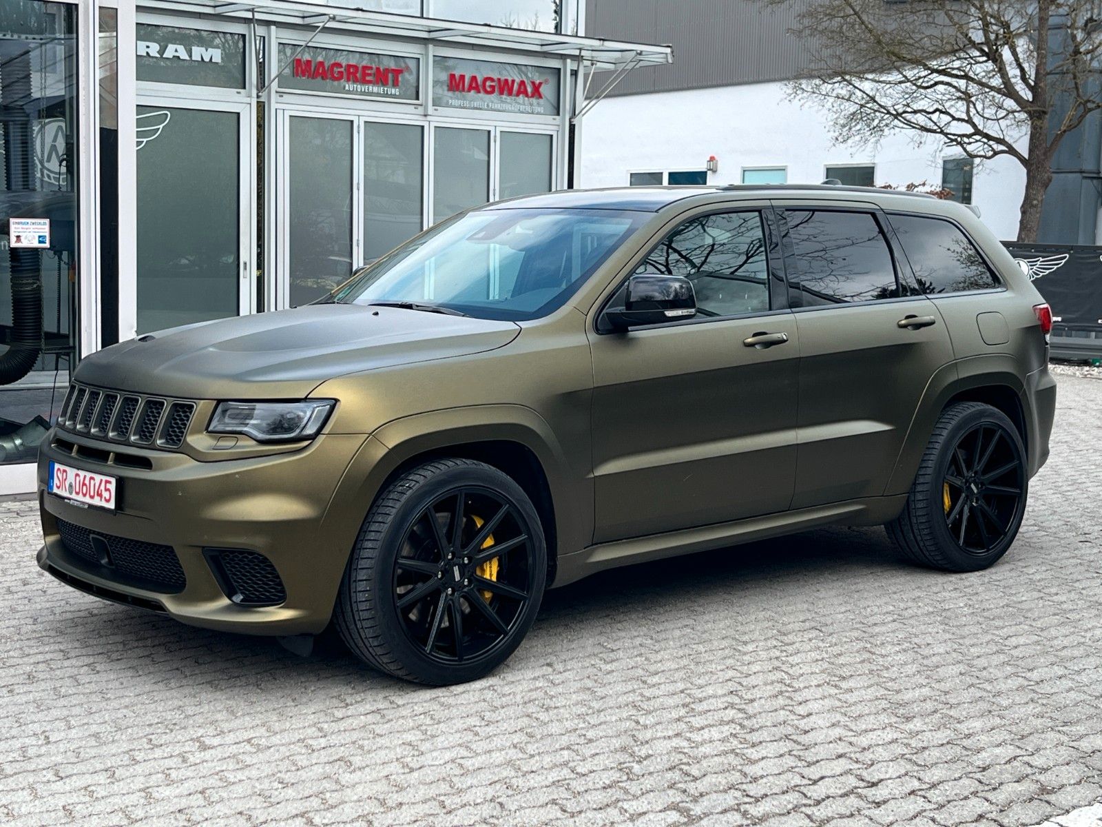 Fahrzeugabbildung Jeep Grand Cherokee 6.2 V8 Trackhawk LPG StHzg