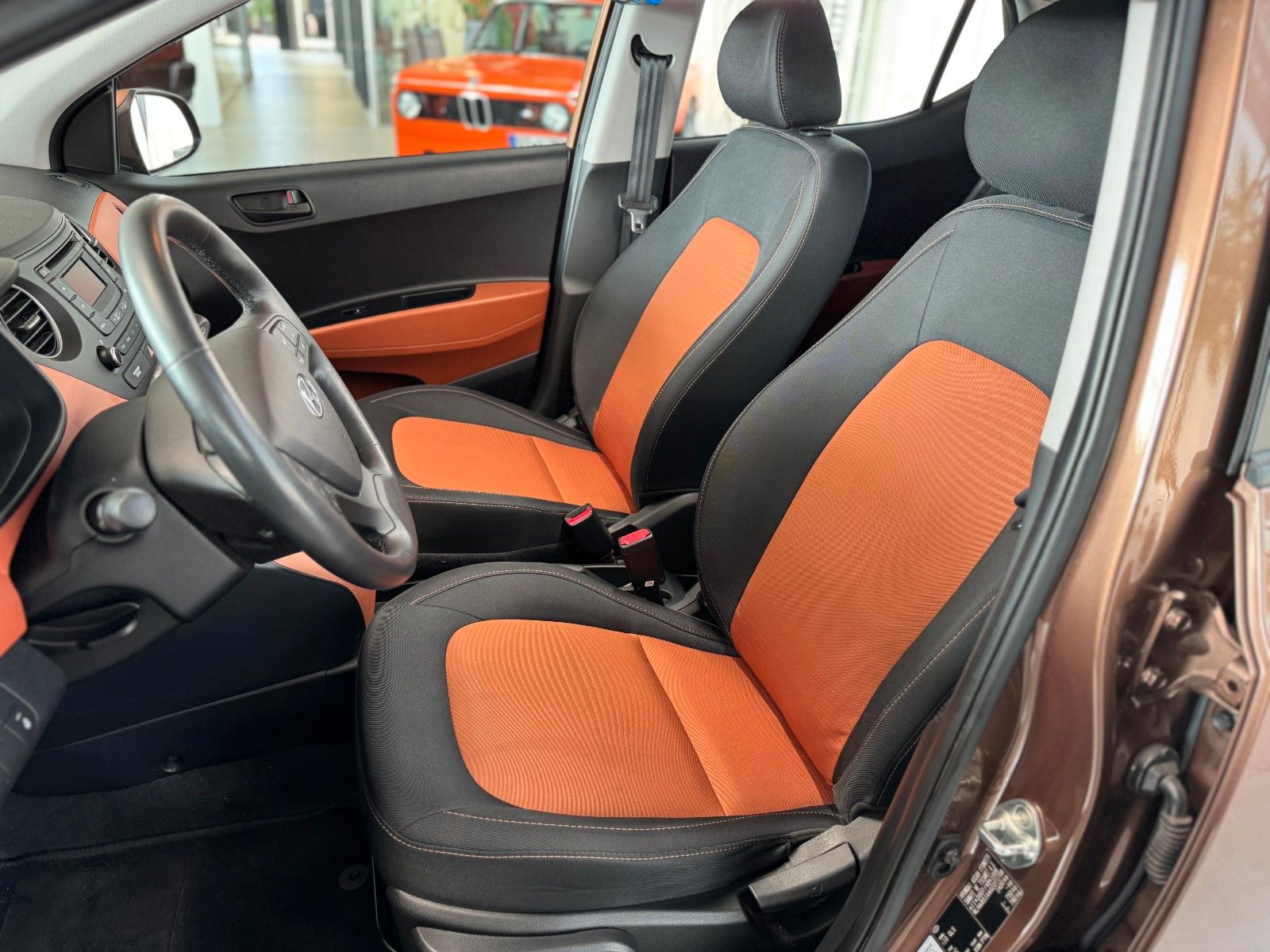 Fahrzeugabbildung Hyundai i10 1.0 Trend  Klima Sitzheizung Allwetterreifen