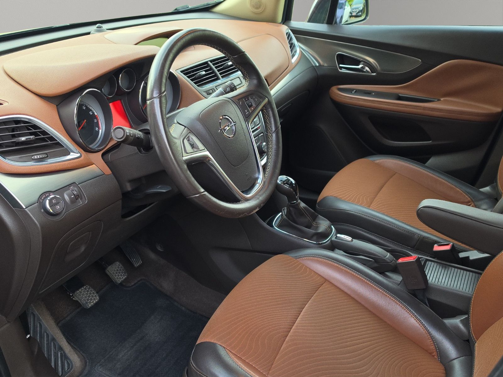 Fahrzeugabbildung Opel Mokka Innovation ecoFlex 4x4 Allrad