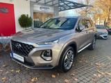 Hyundai Santa Fe 2,4 Prem. 4WD/Autom/Leder/Navi/Alu - Hyundai SANTA FE mit Benzin-Antrieb: Automatik