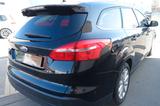 Ford Focus Turnier Titanium*NAVI*KAMERA*LEDER*SHZ*BFS - Ford Focus: Schwarz, Leder