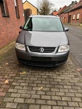 Volkswagen Touran diesel 1,9 Modelle 2006 2 jareh TUV - mit Diesel-Antrieb: Modelle