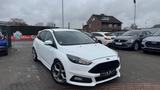 Ford Focus 2.0 Lim. ST-LINE | KAMERA | 250PS | SPORT - Ford Focus: St2