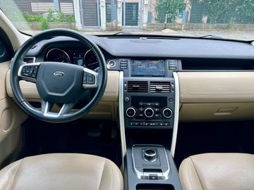 Land-Rover Discovery Sport - 10